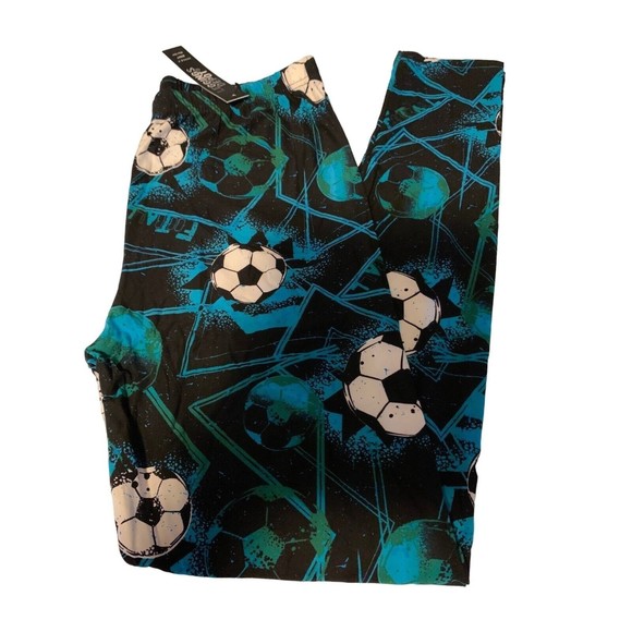 Plus‎ Size Women's Plus Size High Waisted Leggings In A Soccer Ball(Football) - Picture 7 of 8